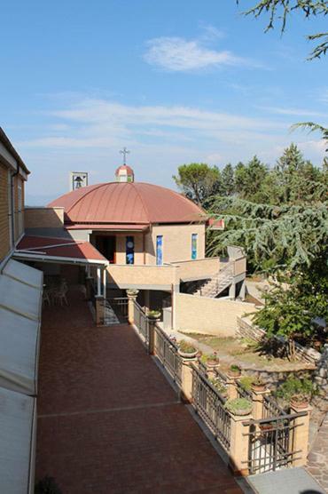 Oasi di Pace Hotel Sutri Bagian luar foto