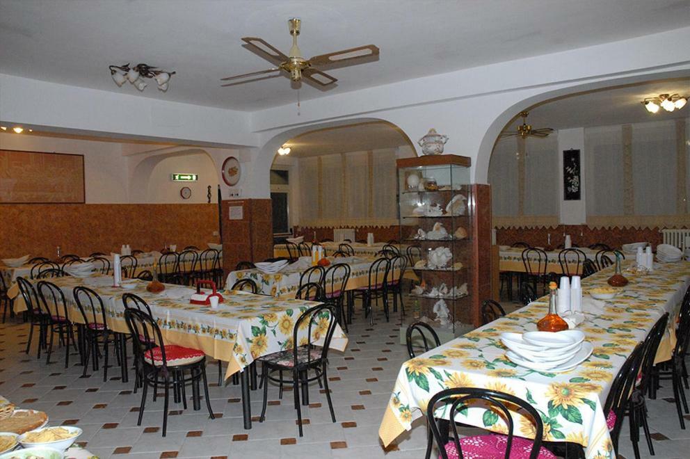 Oasi di Pace Hotel Sutri Bagian luar foto
